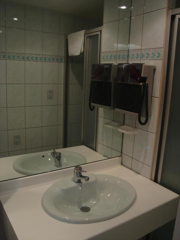 Hotel Beausejour شودز آيْج الغرفة الصورة