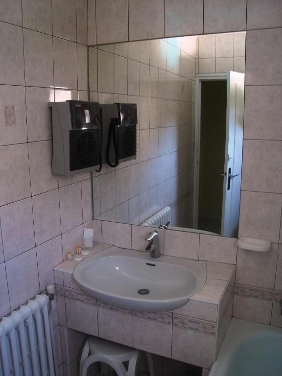 Hotel Beausejour شودز آيْج المظهر الخارجي الصورة